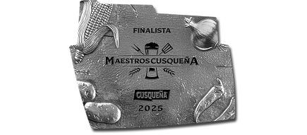 Placa plata maestros cusqueña